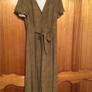 Loft  brown with  touch of black midi dress size 6